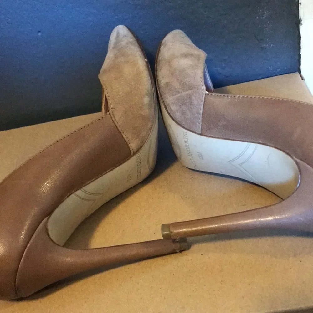 Heels - Picture 7 of 7